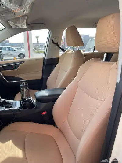 اف فور 2021 ابيض دبل 18