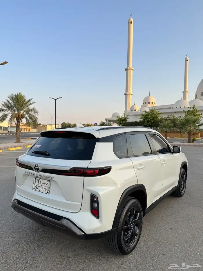 تايوتا اوربان كروزر 2024 سعودي 13