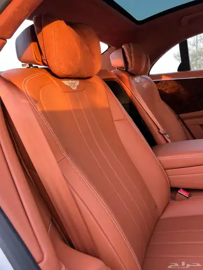 بنتلي   2022 BENTLEY CONTINENTAL FLYING SPUR 23