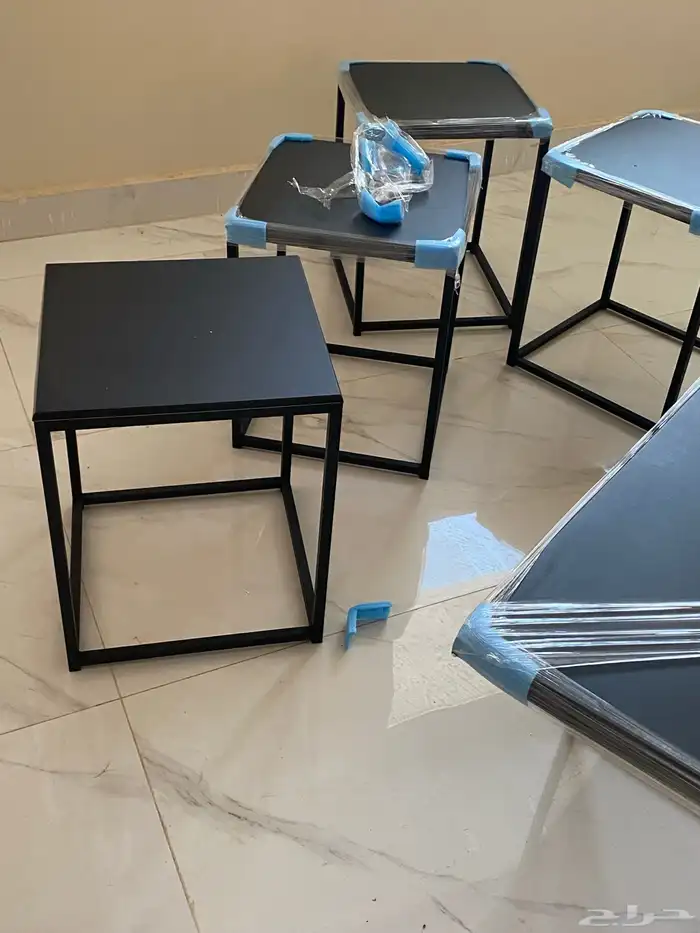 طاولة جديدة للبيع 140 ريال مستعجل 1