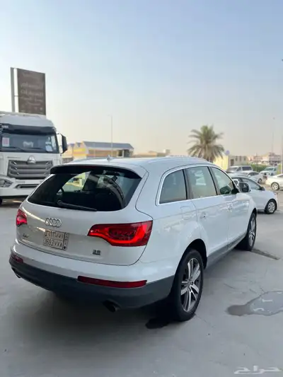 اودي Q7 نظيف ممشى قليل أستخدام اجنبي 1