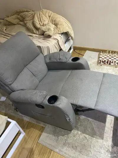 كراسي ليزي مريح سوني و PC 1