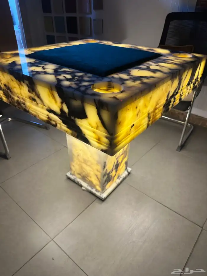 طاولة بلوت 9