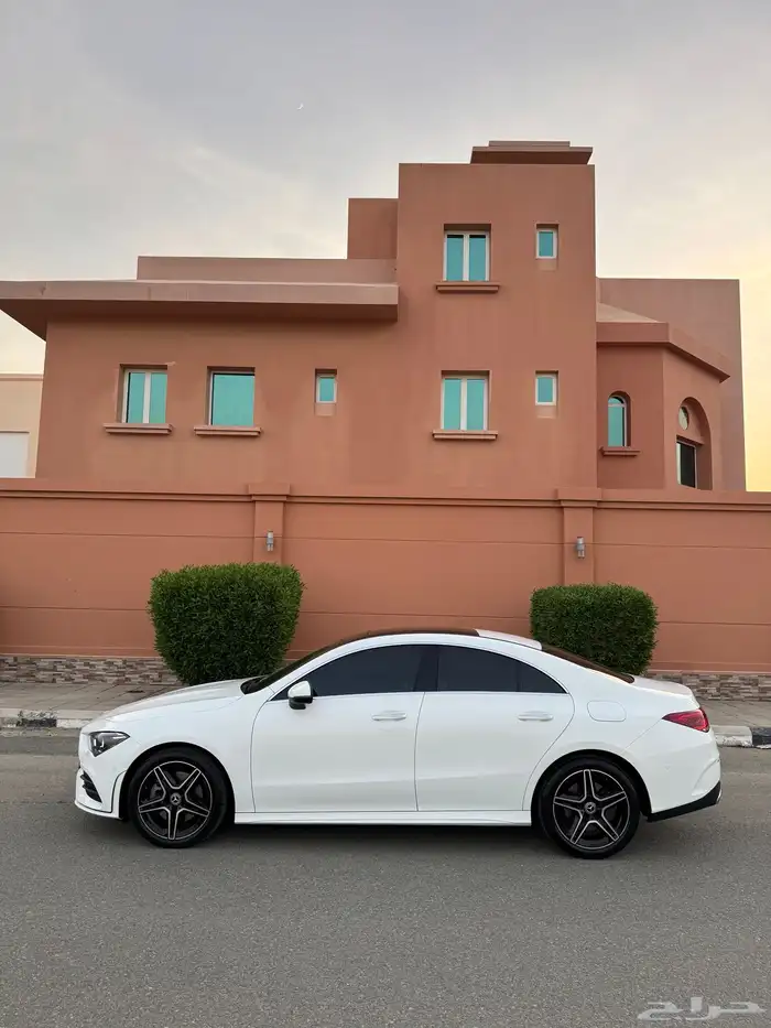 2023 مرسيدس CLA 250 4