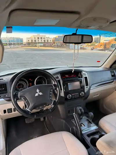 باجيرو 2017 gls 3.5 4