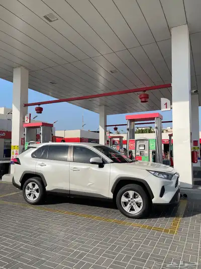 اف فور 2021 ابيض دبل 9