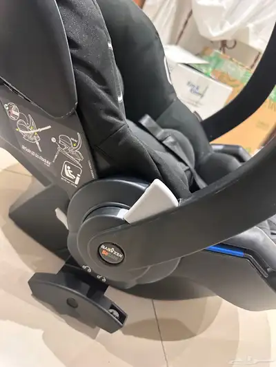 كار سيت و قاعدة من Carseat Babyzen 3