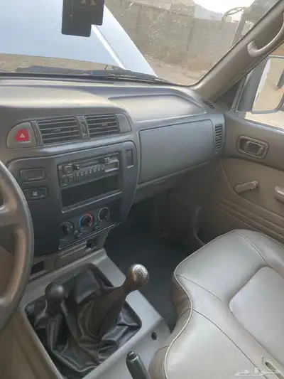 نيسان صالون أربع بييان حكومي سابقا ممشا 75 فقط 23