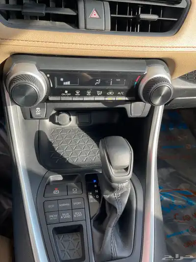 اف فور 2021 ابيض دبل 24