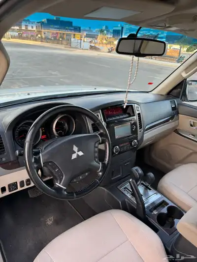 باجيرو 2017 gls 3.5 8