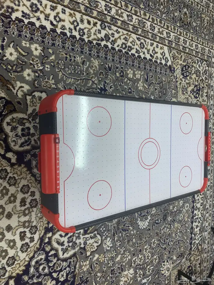 لعبه هوكي مستعمله استعمال بسيط جدا تعمل على البطاريات 2