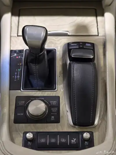 لكزس LS460 موديل 2013 بحالة ممتازة 14