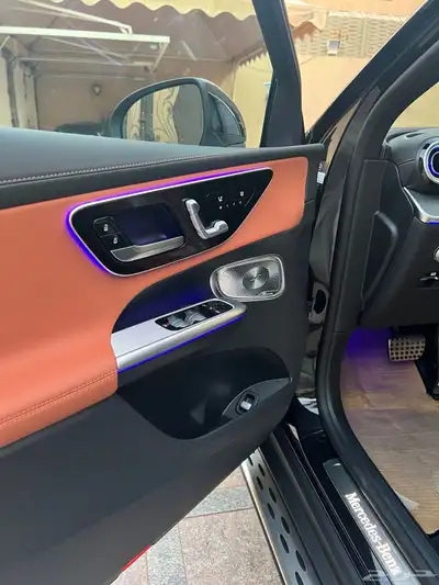 مرسيدس GLC200 كوب موديل 2025 خليجي جديد بريميوم بلس 9