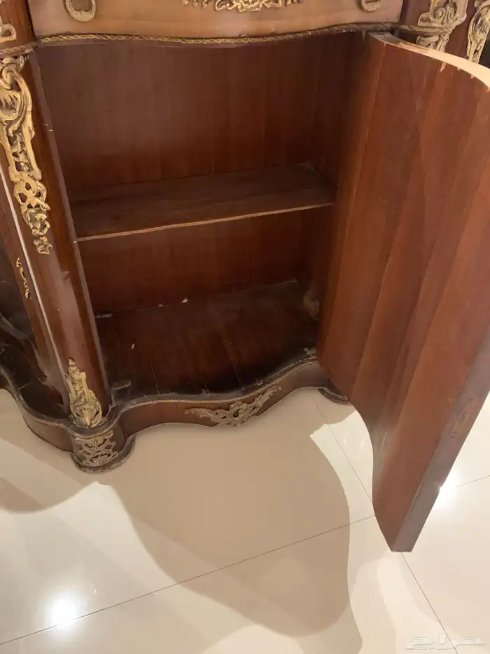 دولاب انتيك مدخل 1