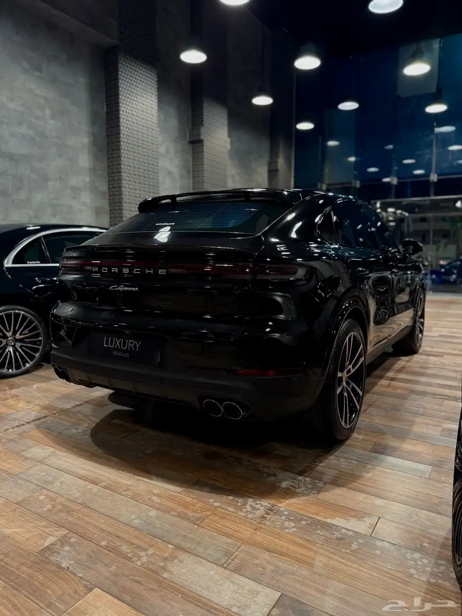 Porsche Cayenne Coupe 2024 index