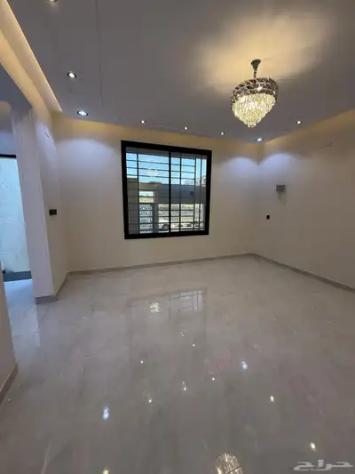 للبيع دور أرضي بحوش 6غرف حي الجوهره المحاله ابها 5