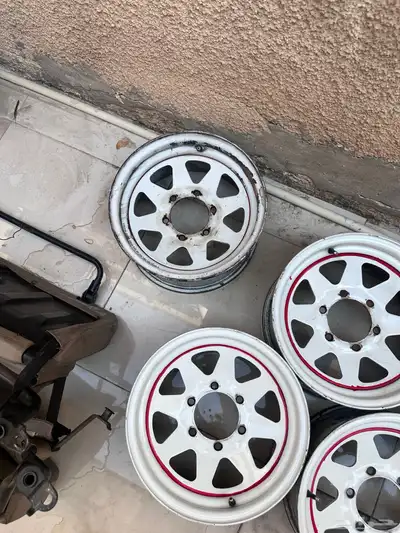 جنوط نيسان باترول 1990 0