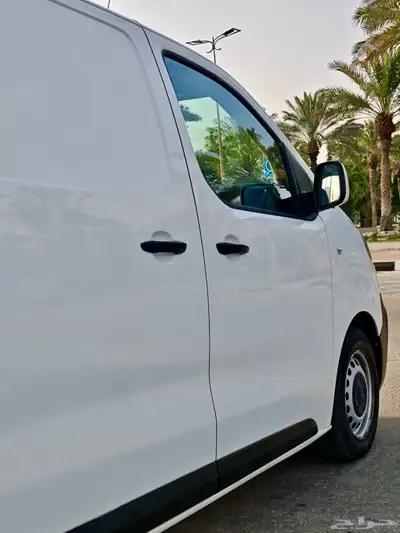 باص بيجو فان بضاعه ثلاجة 2018 مخزن ديزل 5