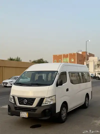 باص نيسان اروفان هايروف 13 راكب 1