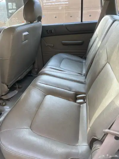 نيسان صالون أربع بييان حكومي سابقا ممشا 75 فقط 19