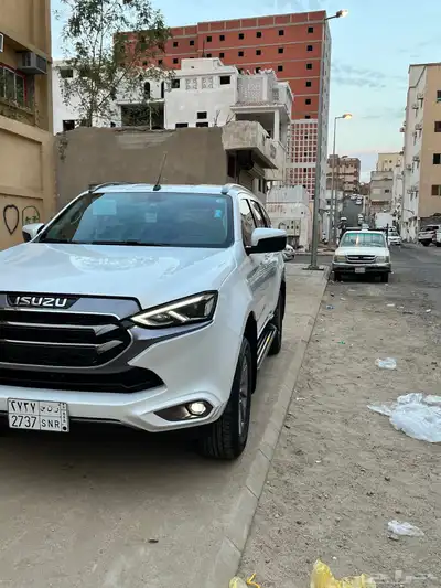 ايسوزو MUX فل كامل بدون دبل ماشي 27 الف 5
