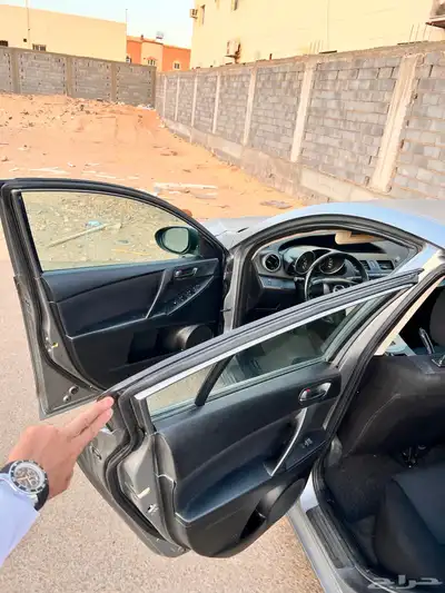 مازدا 3 سيدان استخدام 13 سنه مالك ثاني للبيع 10