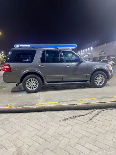 فورد اكسبديشن 4