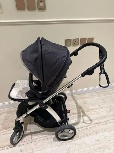 للبيع عربة أطفال Mamas   Papas 1