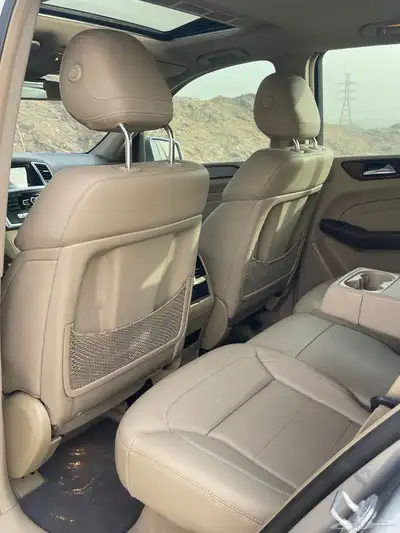 مرسيدس LM400 7