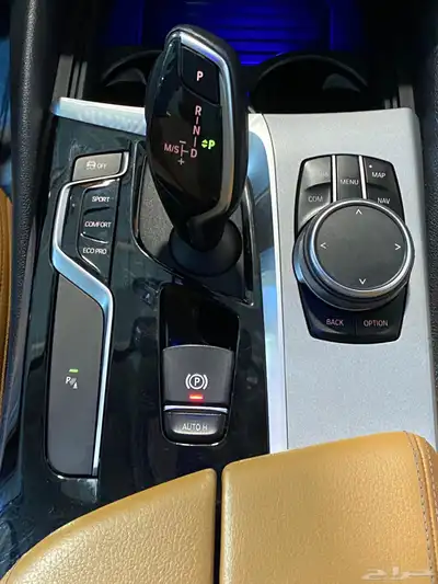 بي ام دبليو 520i 2020 بحالة نظيفه جدا 10
