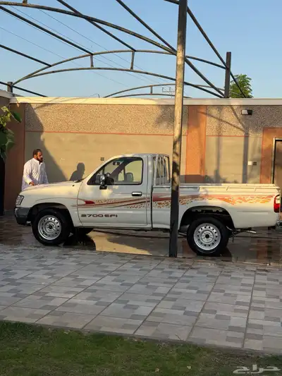 هايلكس 4