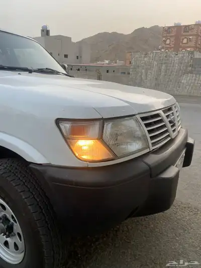 نيسان صالون أربع بييان حكومي سابقا ممشا 75 فقط 5