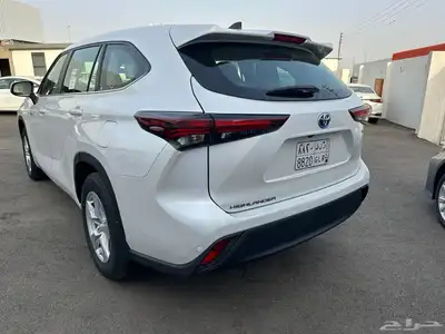 تويوتا هايلندر LE بدون دبل 2024 ماشيه 67 الف مشروط 7