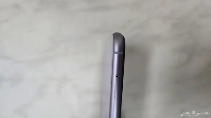 آيفون 11 4