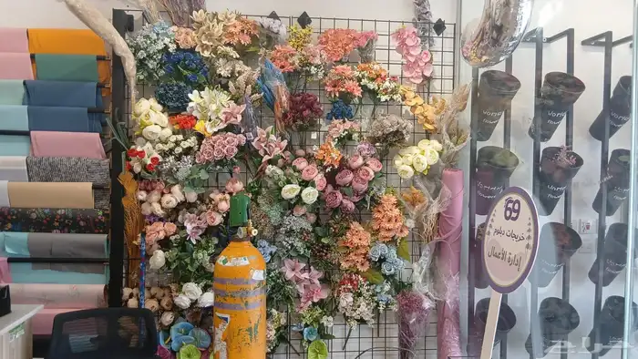 ديكور محل ورد وثلاجة ورد للبيع 5