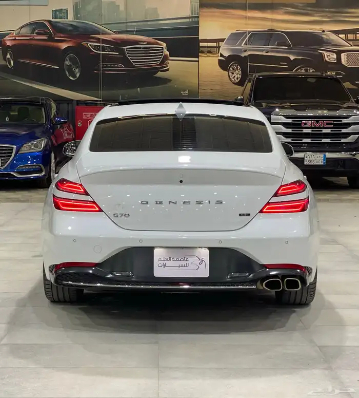 جنسس G70 نص فل 2023 4