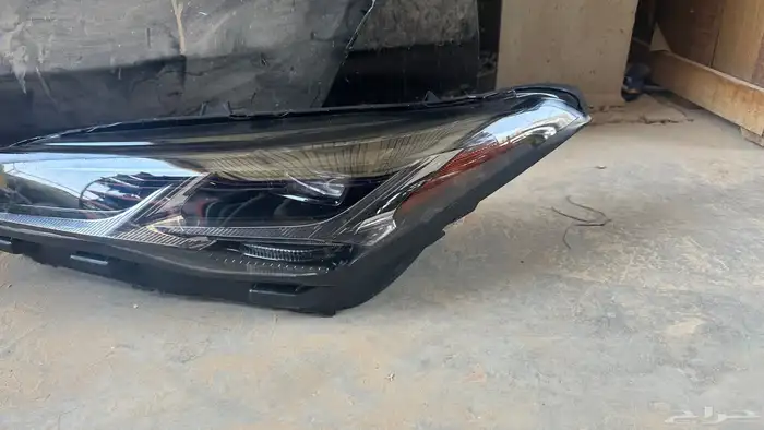 شمعه افالون برميوم اصلي 2022-2023 يسار 3