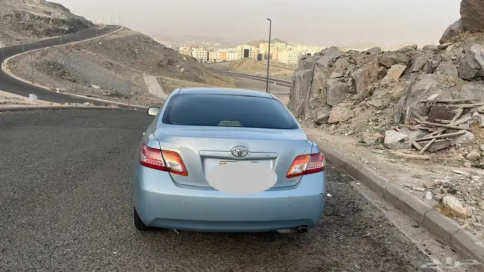 كامري كامري للبيع بدي مرشوش على نظافه 0