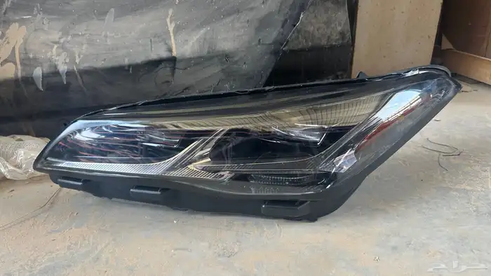 شمعه افالون برميوم اصلي 2022-2023 يسار 1