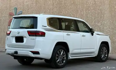 لندكروزر 2022 VXR 14