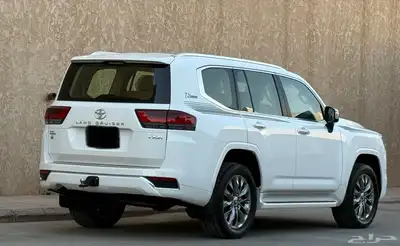 لندكروزر 2022 VXR 9