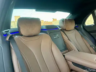 مرسيدس 2020 يخت S450 مخزن شبه الجديد 27