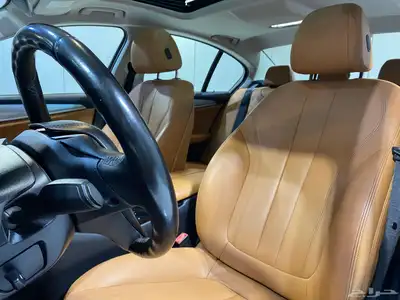 بي ام دبليو 520i 2020 بحالة نظيفه جدا 15