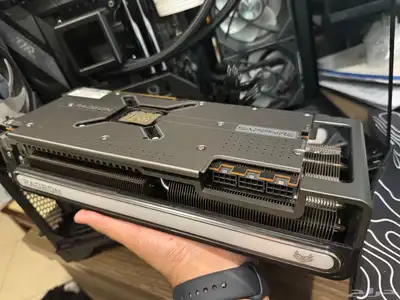 كرت شاشة 7900 xtx 24gb sapphire nitro 3