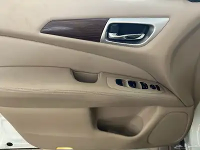 نيسان باثفندر 17