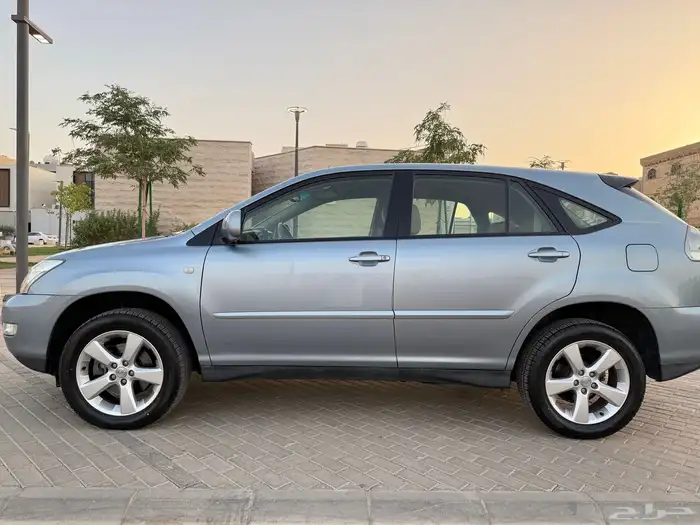 لكزس RX330 مخزن موديل 2005 0