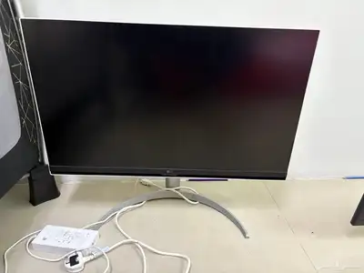 شاشه قيمنج 1