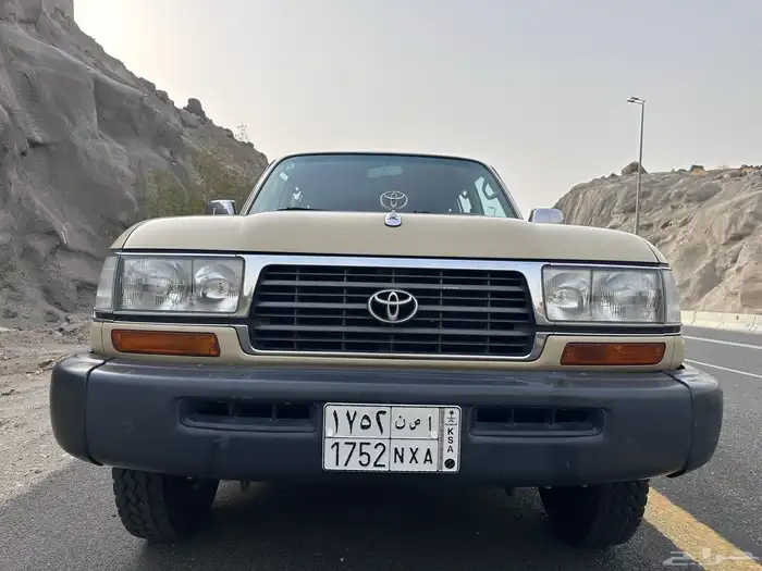 تويوتا لاندكروزر GX 1996 (( بيج )) 3