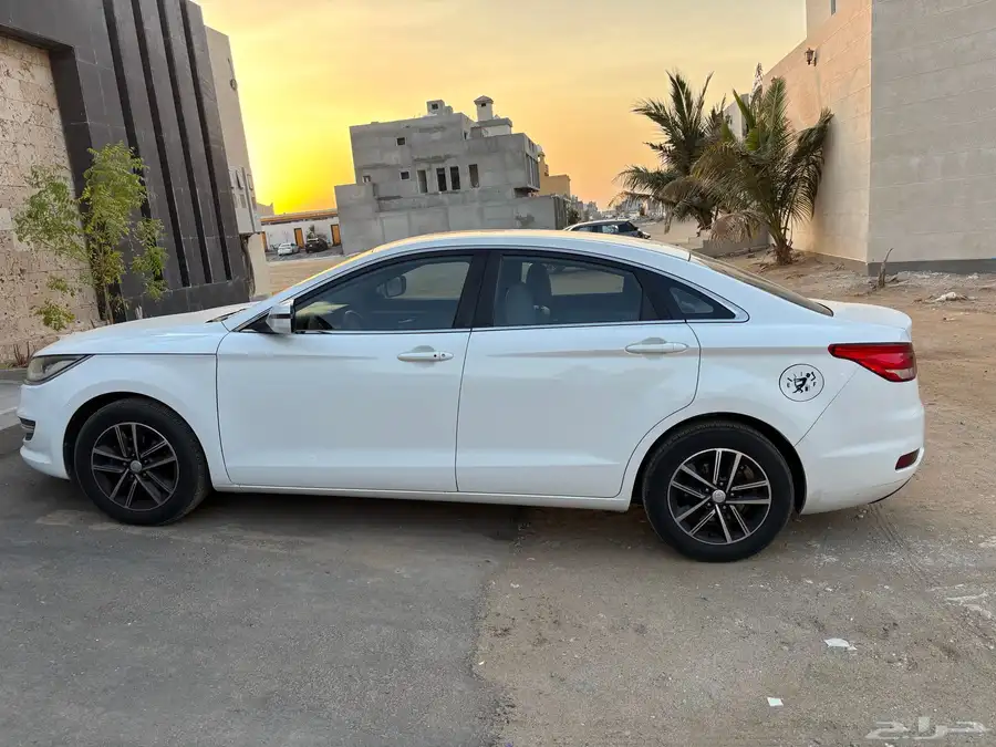 فاو بي 50 FAW B50 2020 فل index