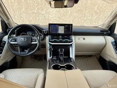 لندكروزر 2022 VXR 33